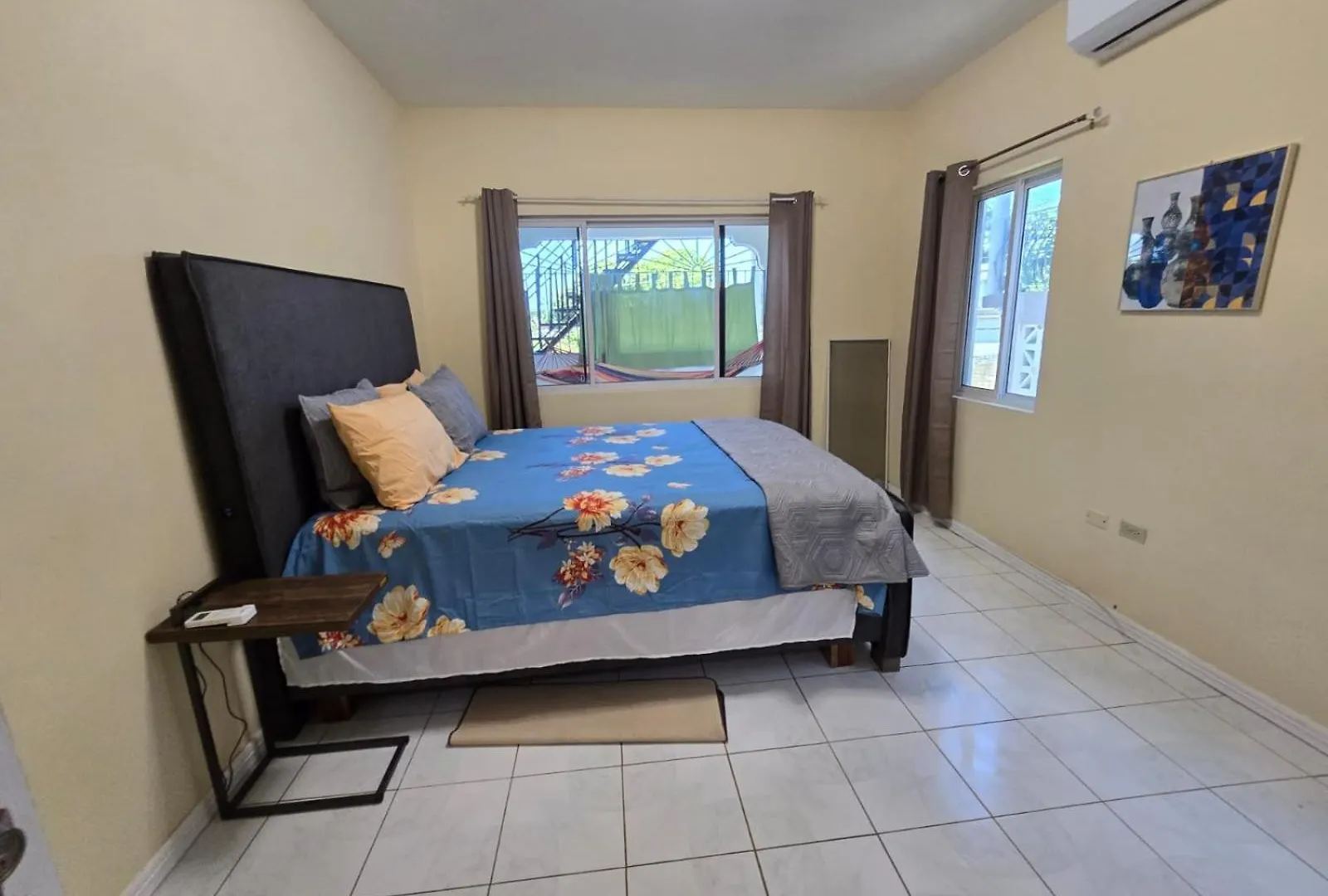 Paradise Apartments Montego Bay