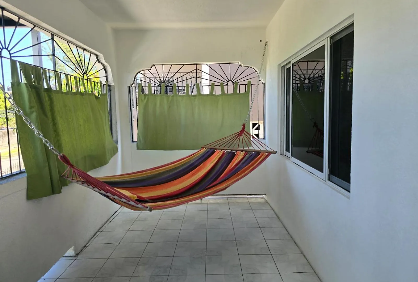 Paradise Apartments Montego Bay 0*,