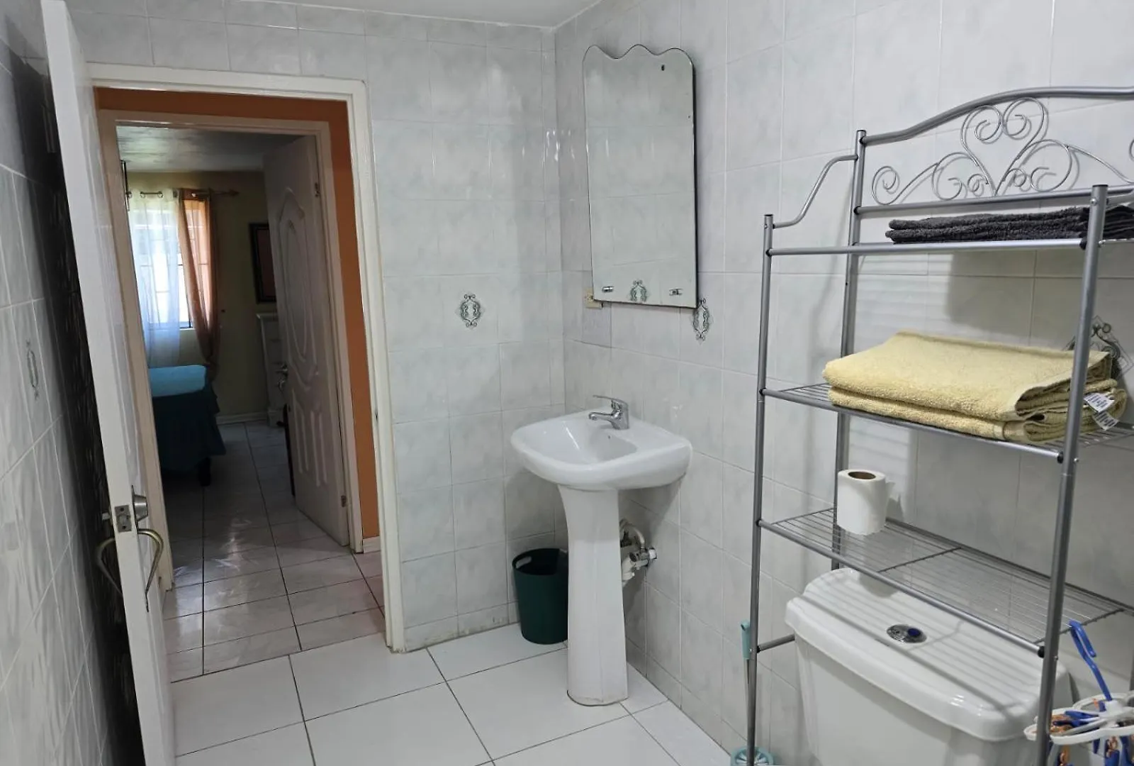 Paradise Apartments Montego Bay Jamaica